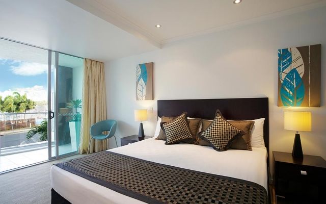 airlie-beach-apartment (1)